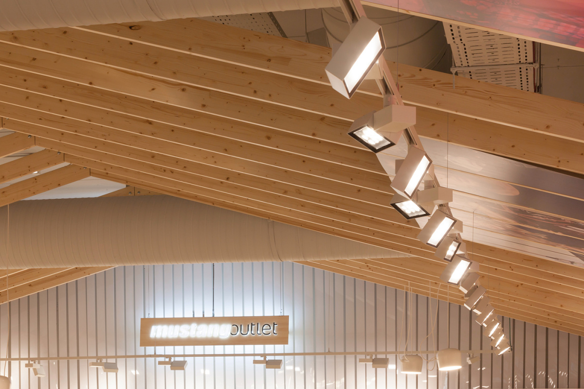 Mustang Outlet in “the style outlets” centre, Getafe