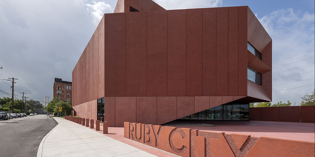 LED-Licht: Neues Licht von ERCO für die Ruby City Galerie in Texas