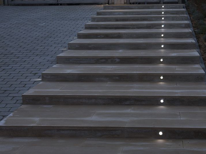 Ratgeber - Außenraumbeleuchtung - Orientierungsleuchten | ERCO