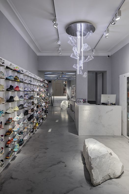 Overkill Cologne Store: Streetstyle trifft Galerie