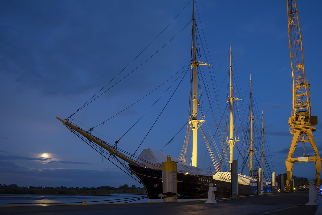 Velero de cuatro mástiles «Peking», Hamburgo