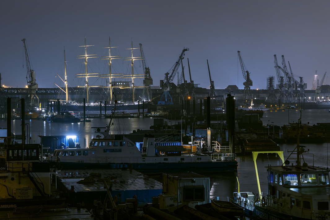 Velero de cuatro mástiles «Peking», Hamburgo