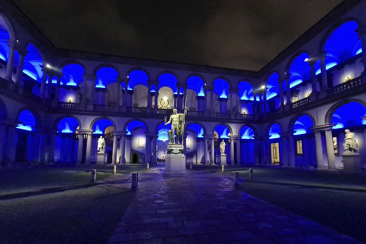 Pinacoteca de Brera / patio interior, Milán 