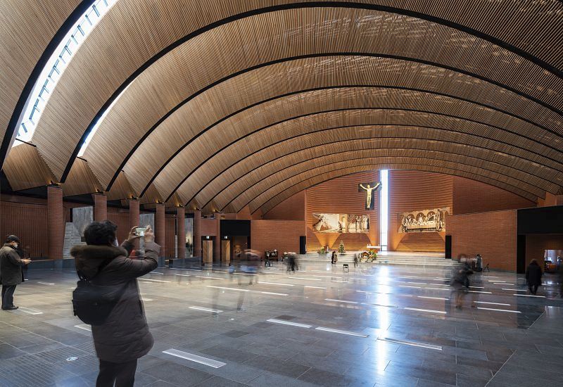 The Shrine of Our Lady of the Rosary of Namyang: Sustainable lighting from ERCO for high visual comfort
