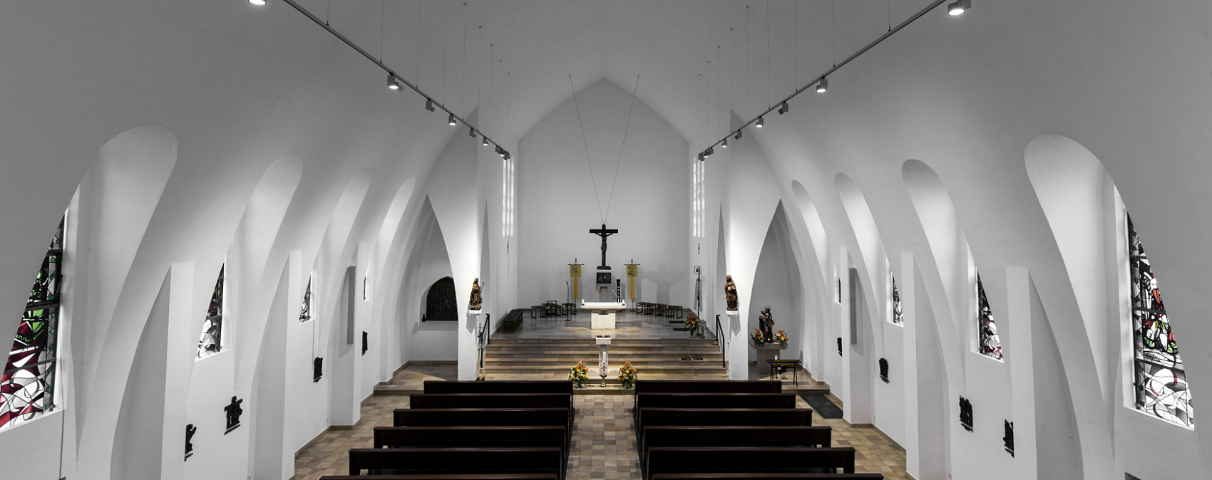 Nouvelle mise en lumière de léglise paroissiale de la Nativité-de-Marie à Grevenbroich, Grevenbroich, Allemagne