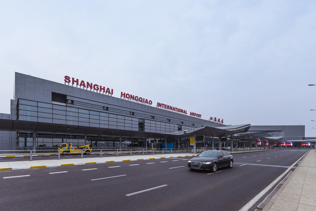 LED light: Licht für den internationalen Flughafen Shanghai-Hongqiao