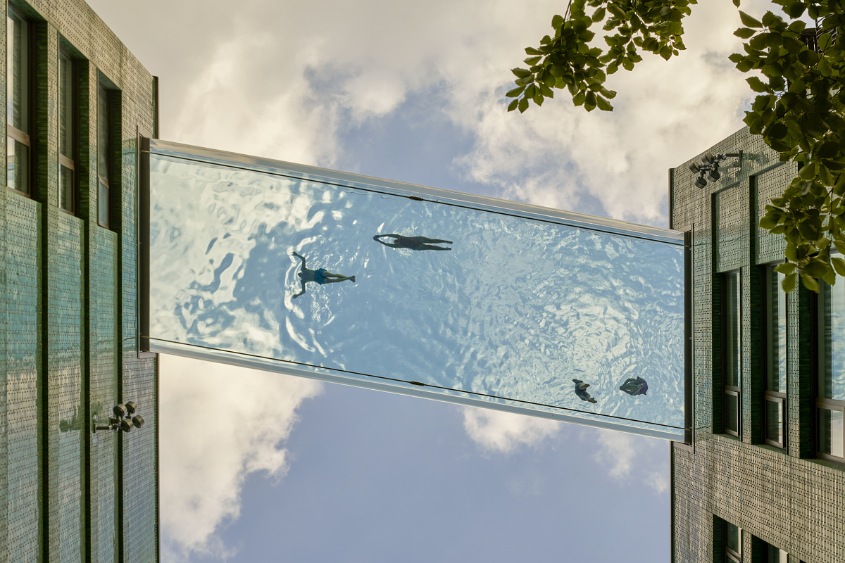 Piscina flotante de Embassy Gardens