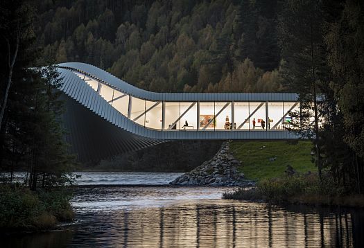 The Twist / Kistefos Museum, Norway