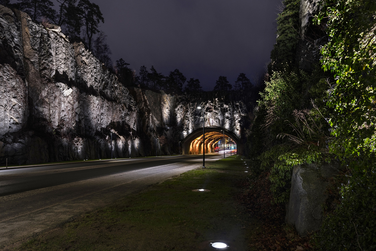 Puerta de la ciudad y túnel de granito, Karlshamn