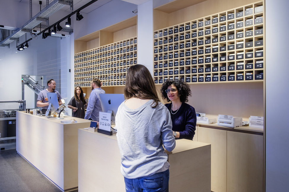Opticien YUN Store, Berlijn
