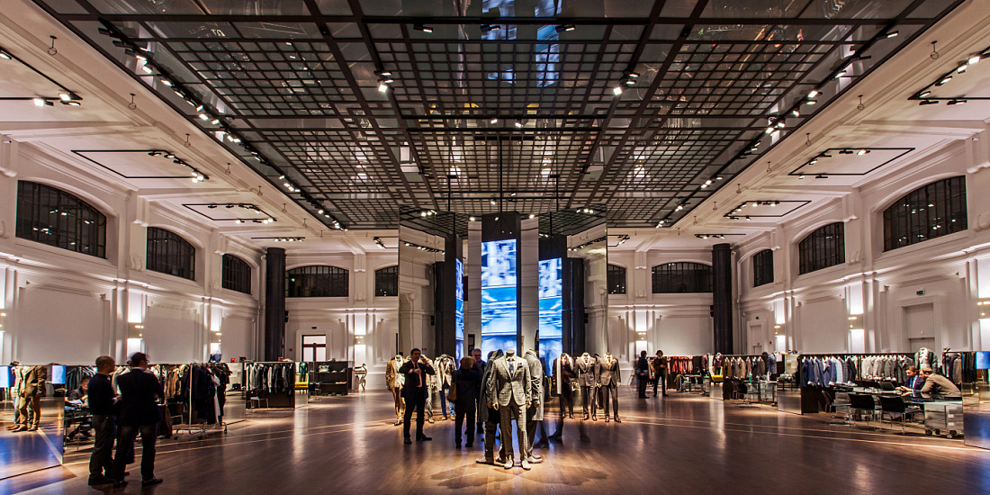 Kiton Store, Milano