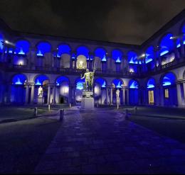 Pinacoteca de Brera / patio interior, Milán 